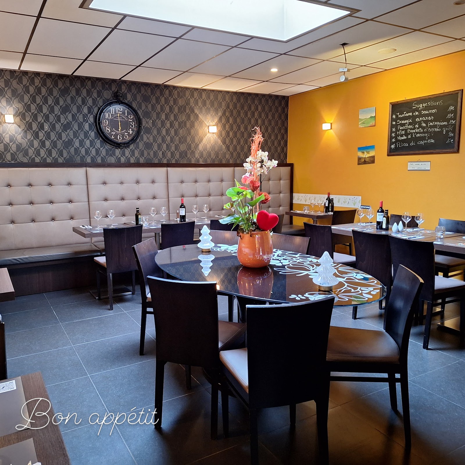 Foto van Pizzeria restaurante pasta comedia