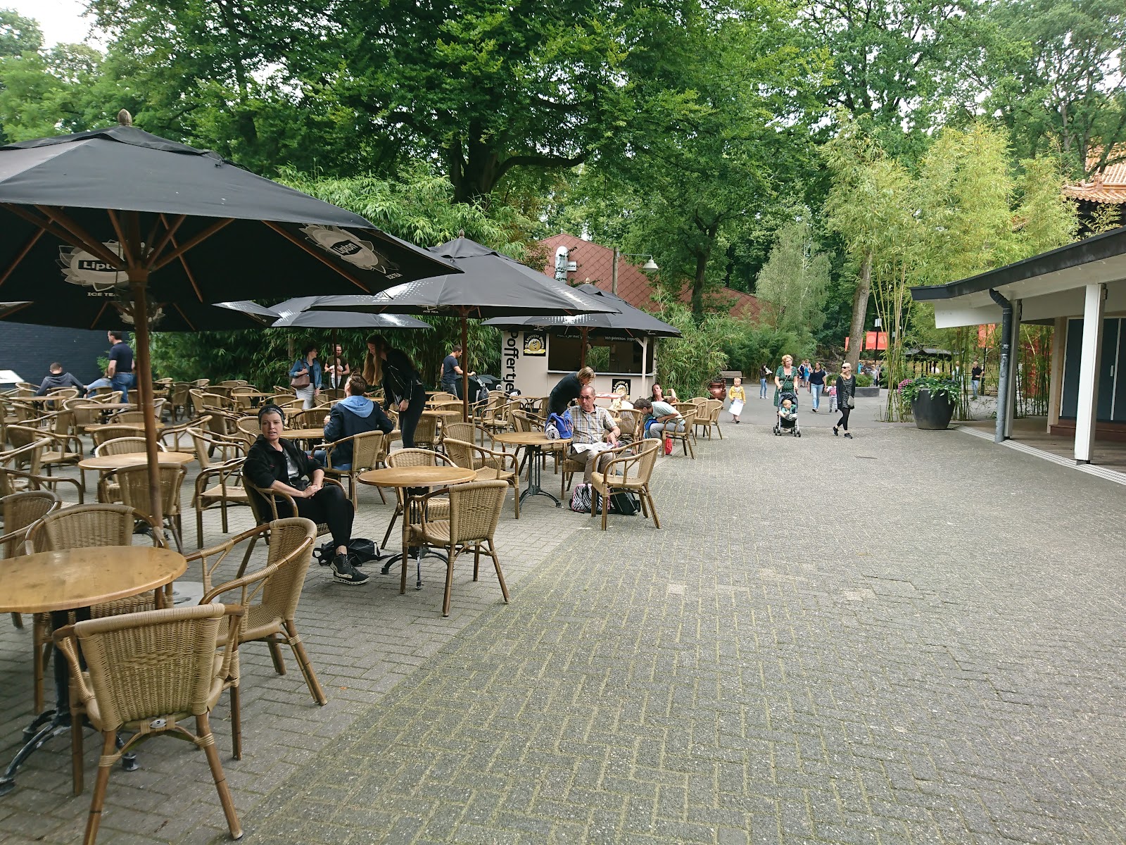 Foto van De Lachende Poffer
