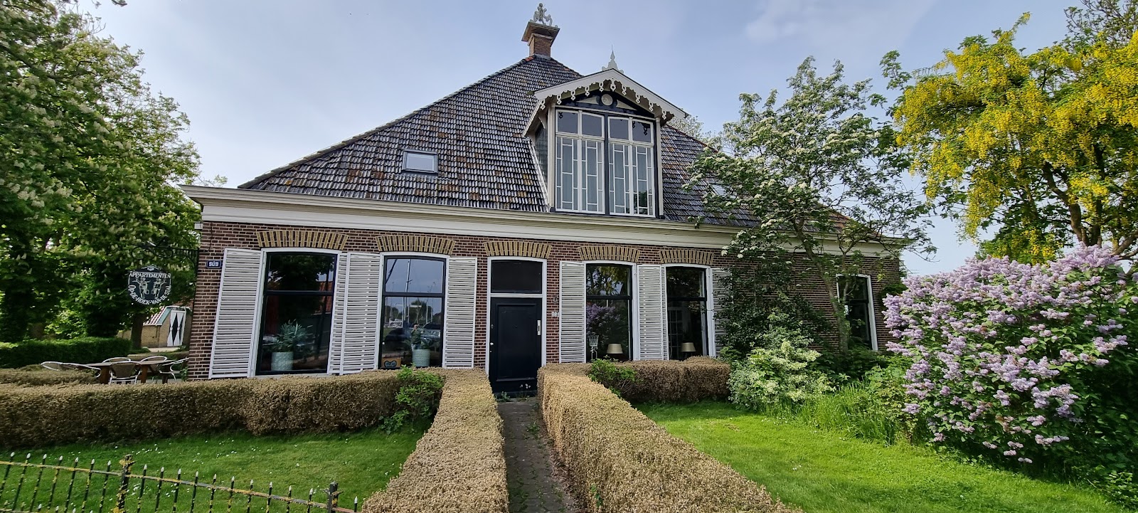 Foto van Bed & Breakfast Op de hoek van de stal Workum