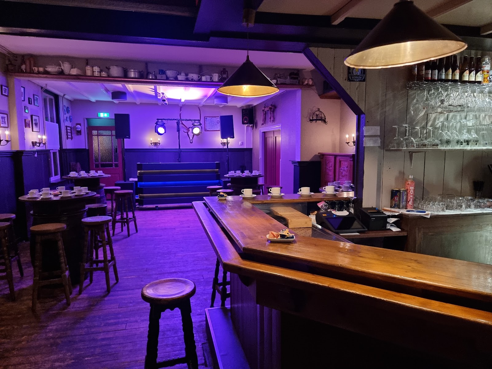 Foto van Eetcafé d'n Hoek | borrelen - feesten - eten