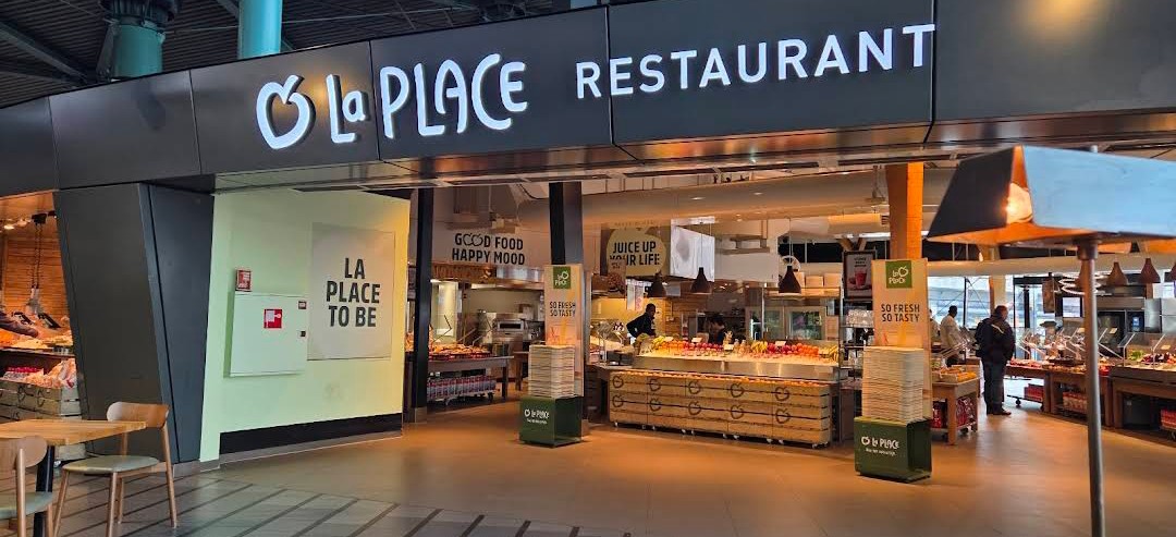 Foto van La Place Restaurant - Schiphol Lounge 1