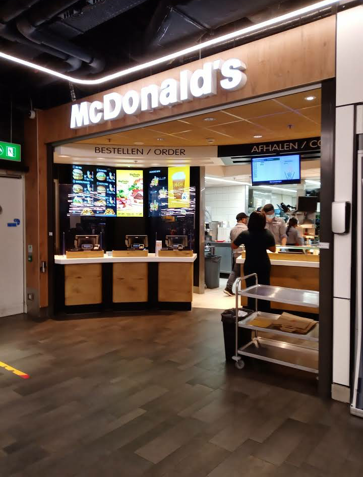 Foto van McDonald's Airport Schiphol Lounge 3