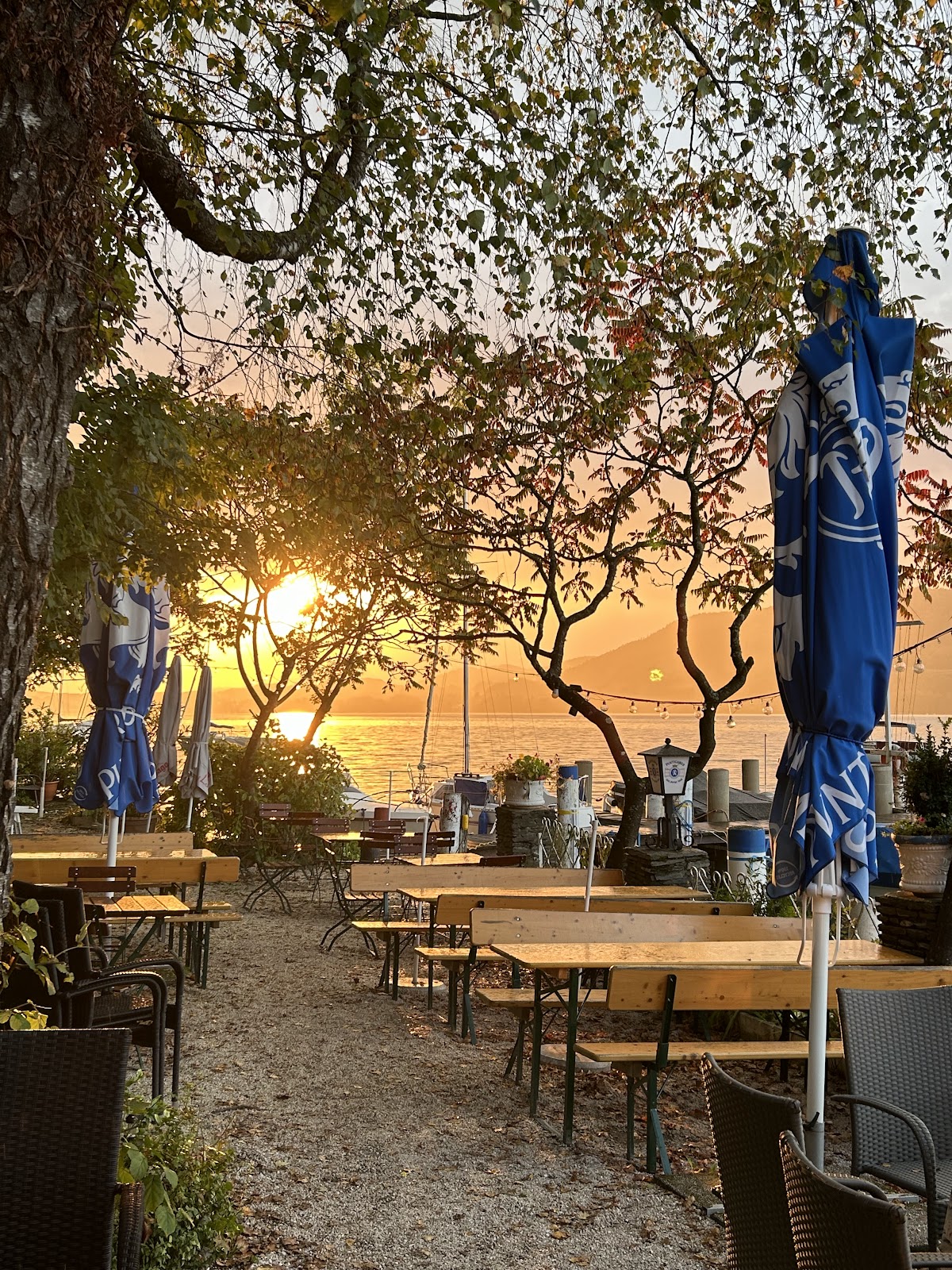Foto van Strandcafe - Restaurant "Weißes Rössl" am Wörthersee