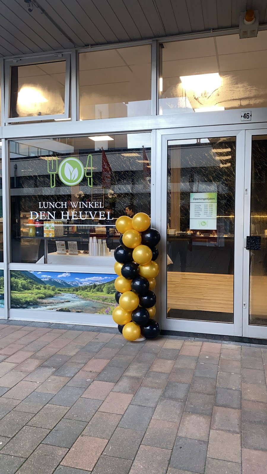 Foto van Lunchwinkel Den Heuvel