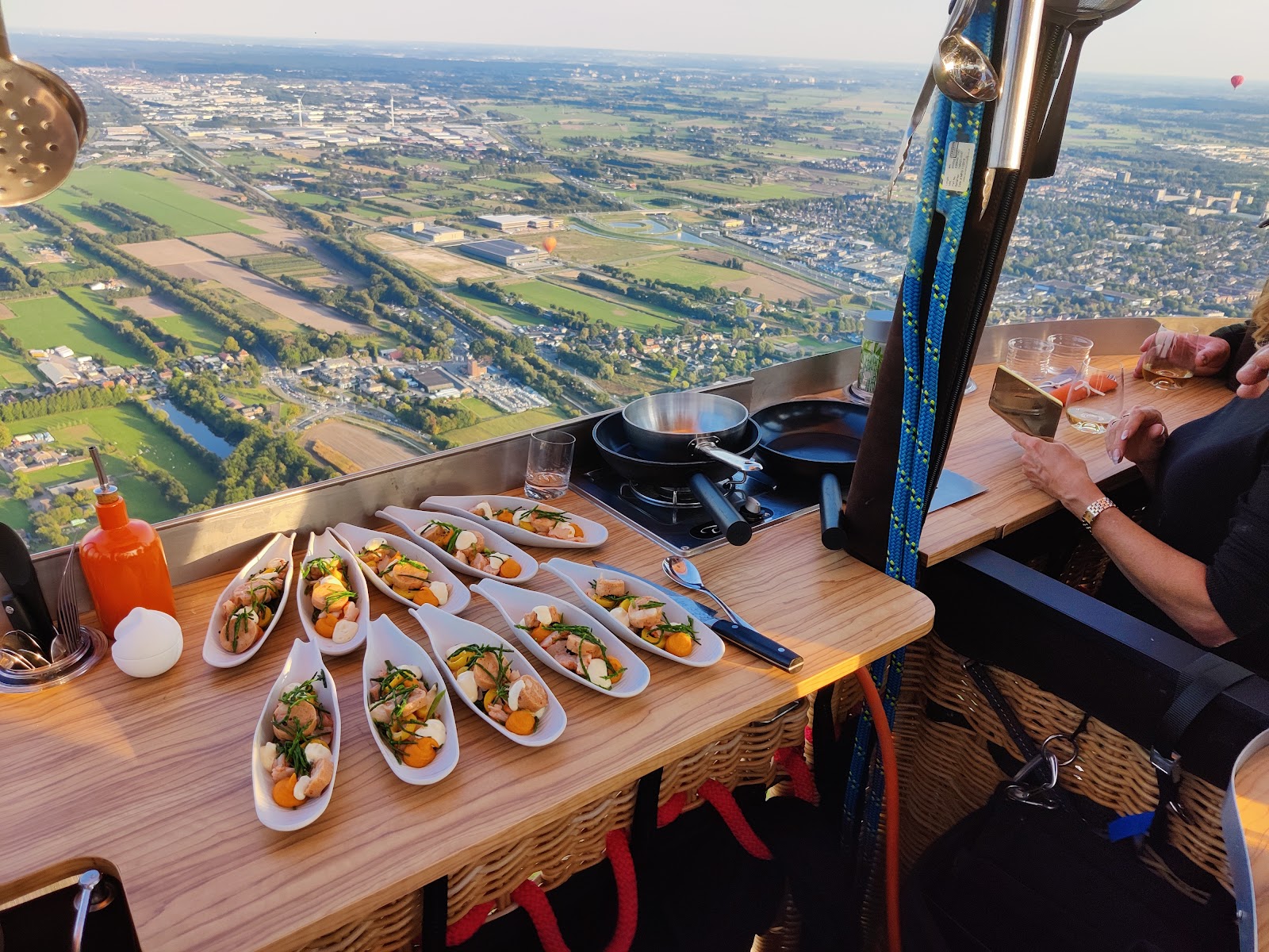 Foto van CuliAir Luchtballonrestaurant | Skydining | Angelique Schmeinck