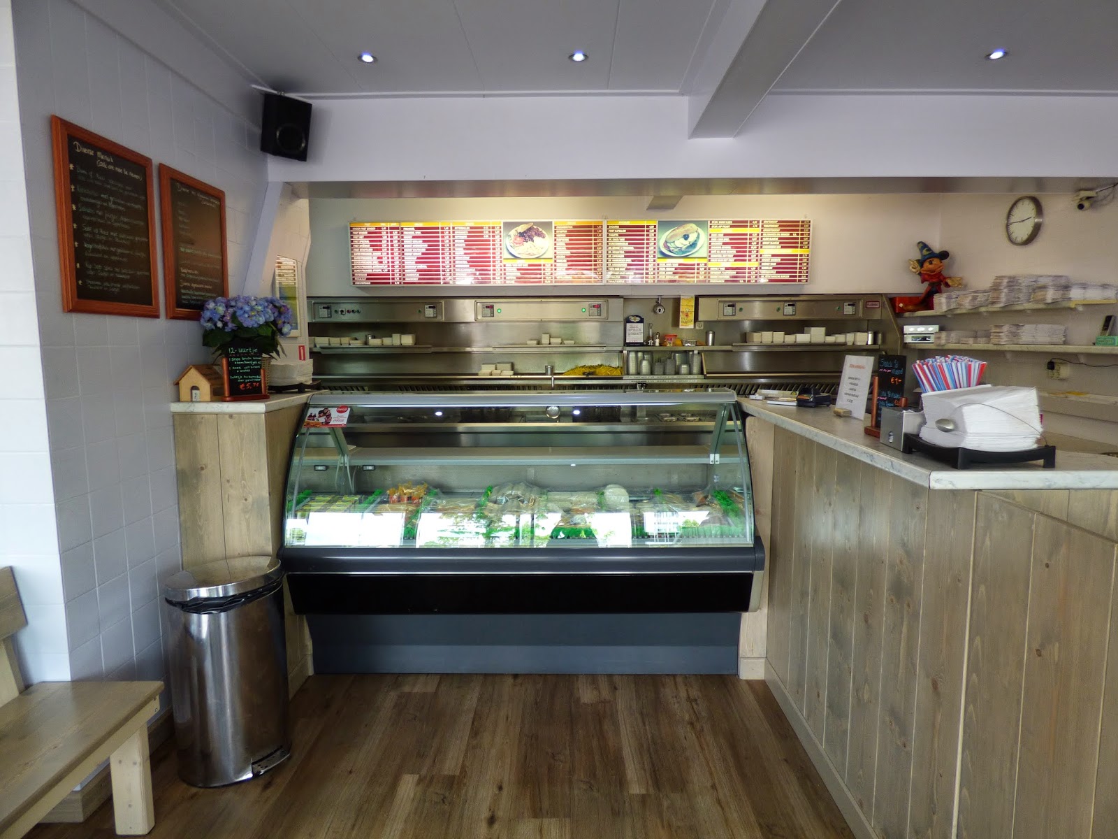 Foto van Cafetaria Eetpunt 't Plein