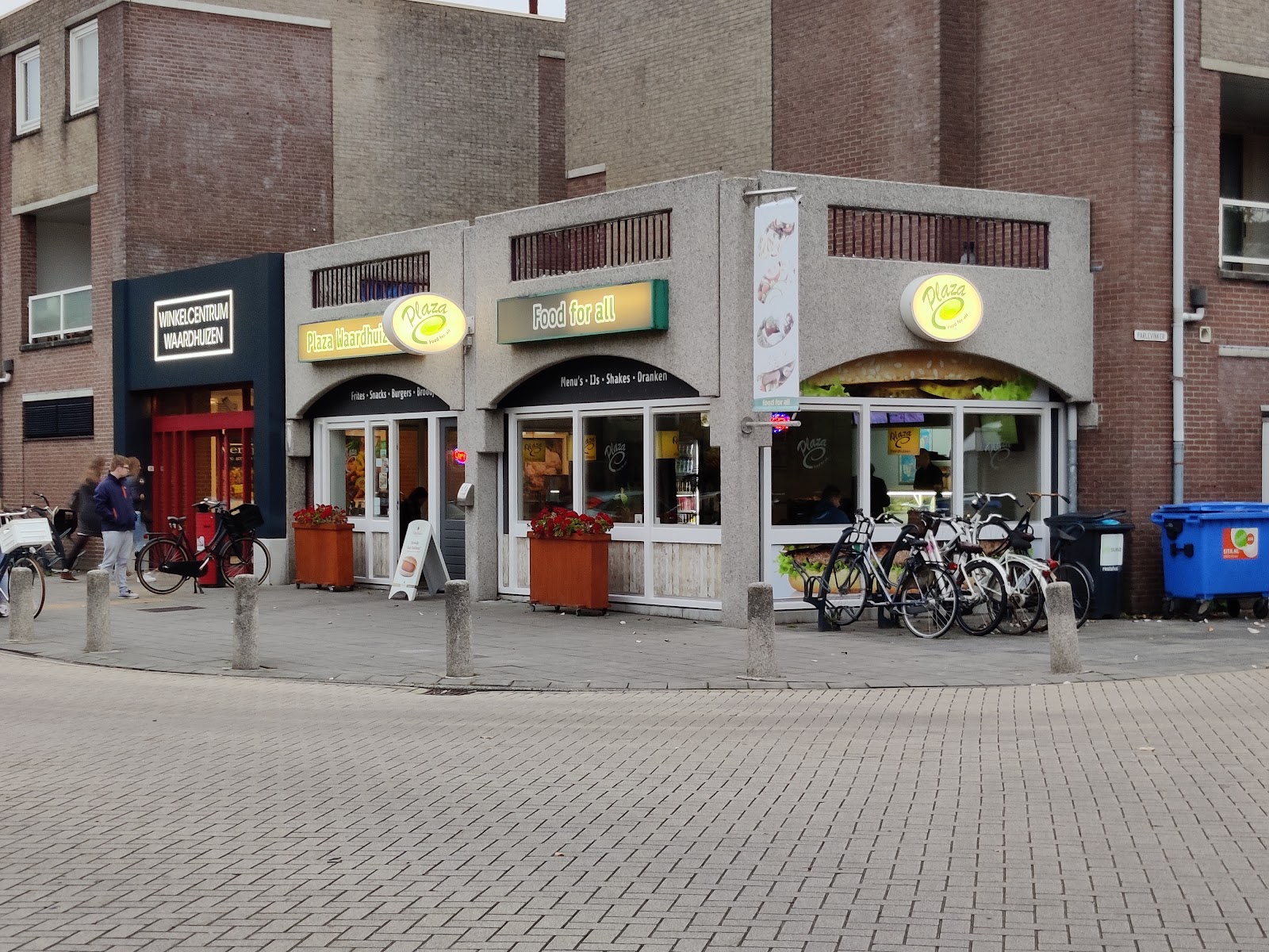 Foto van Plaza Waardhuizen