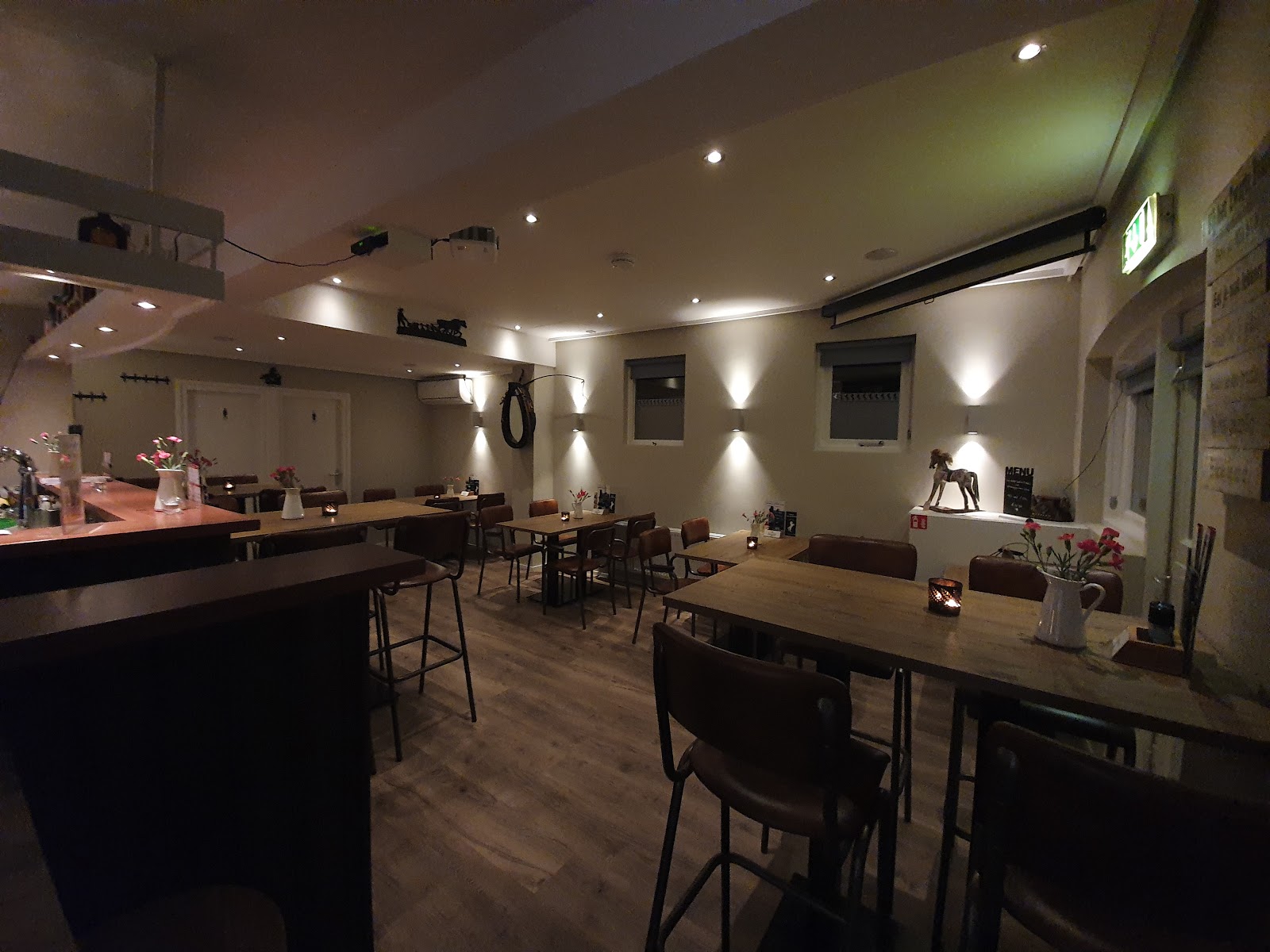 Foto van Cafetaria 't Zwarte Paard
