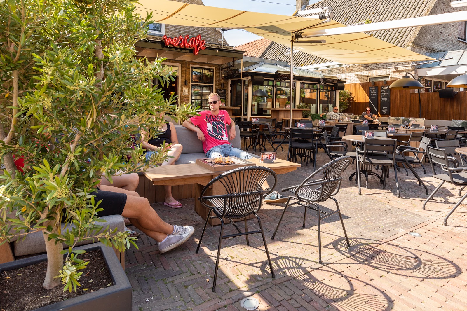 Foto van Nes Café
