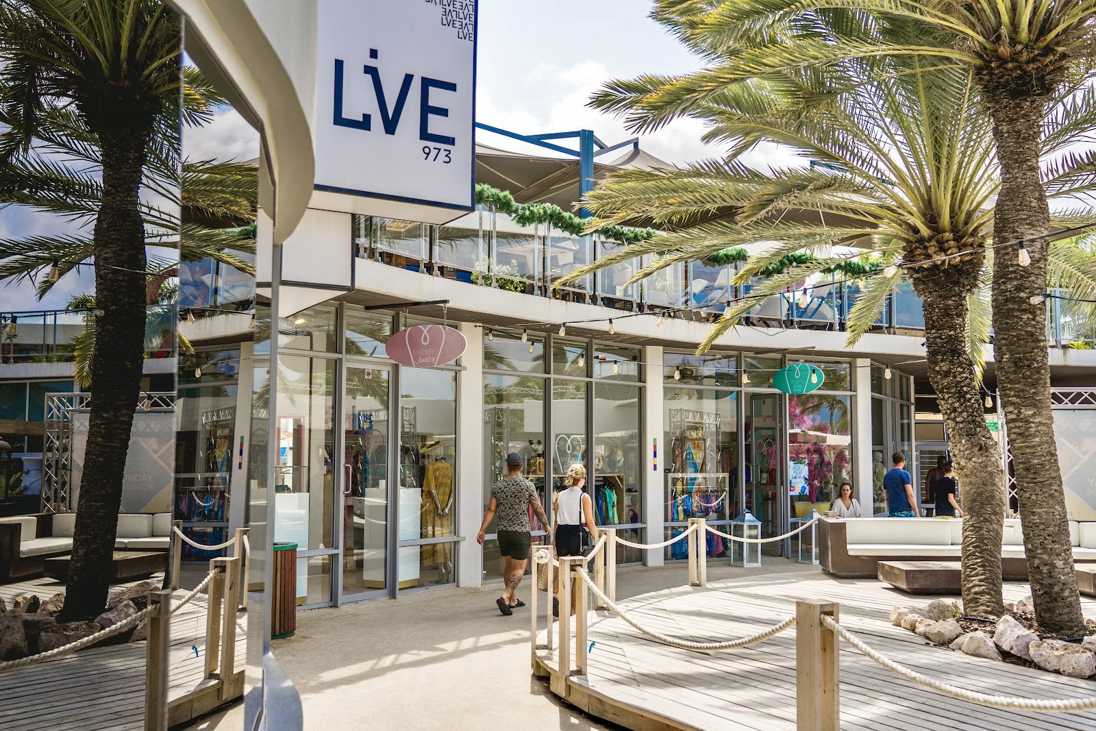 Foto van Mambo Beach Boulevard