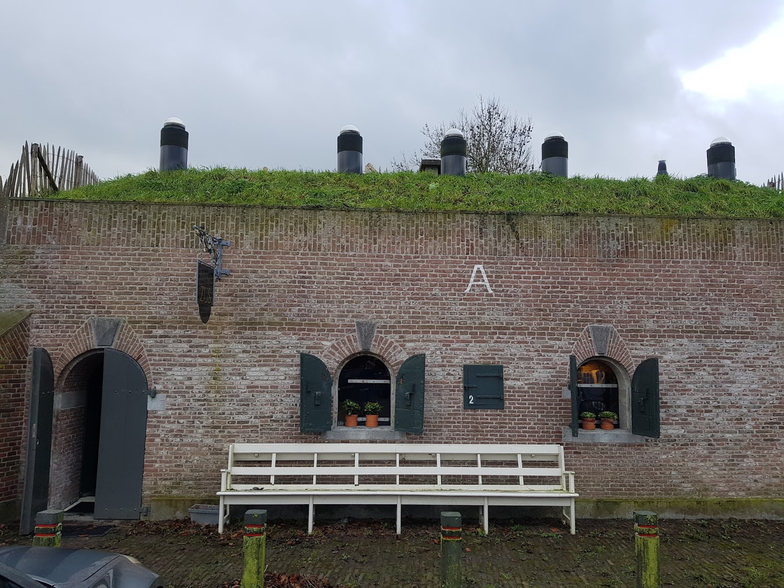 Foto van Kazemat Zus
