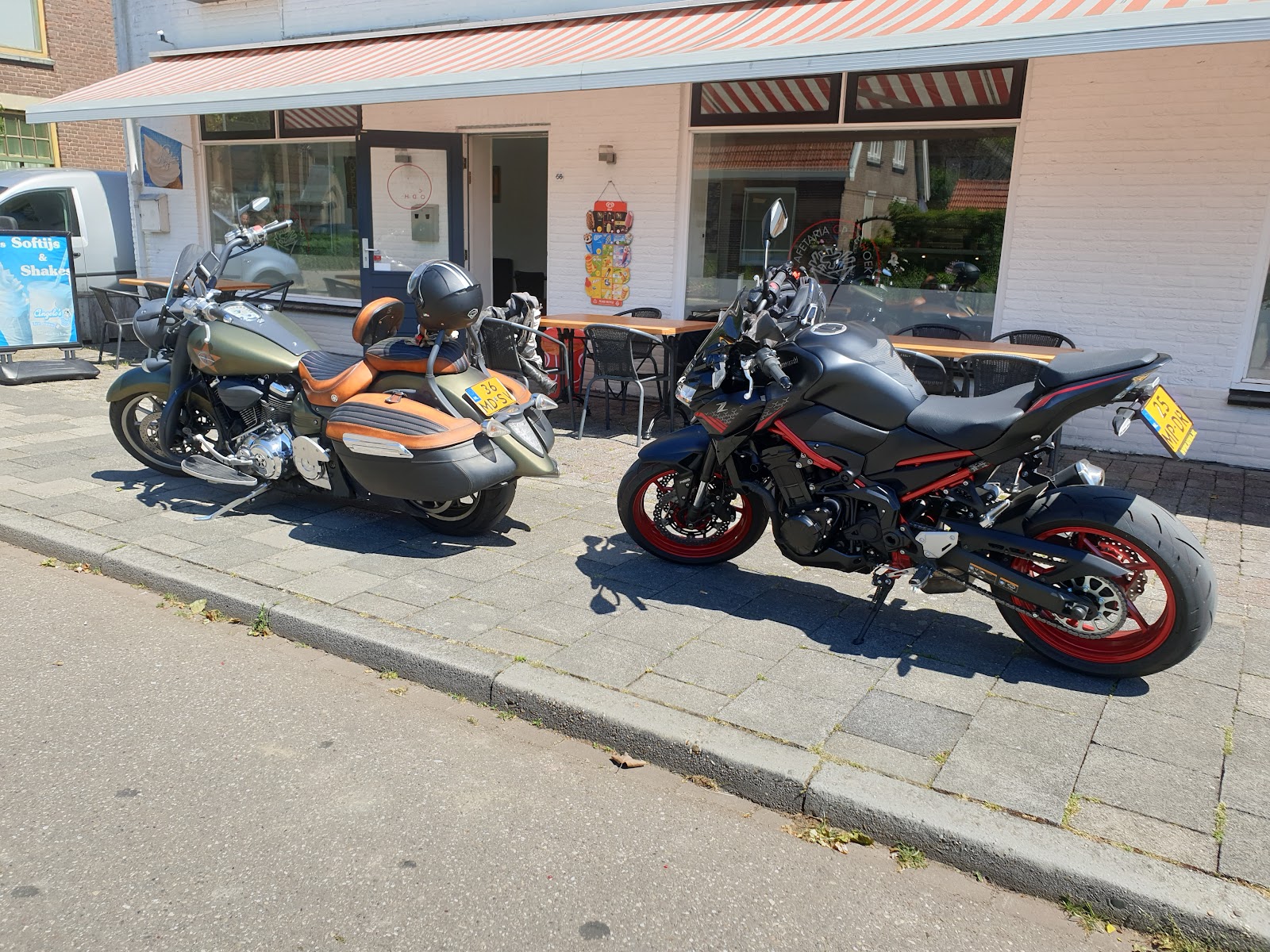 Foto van Cafetaria Op de Hoek