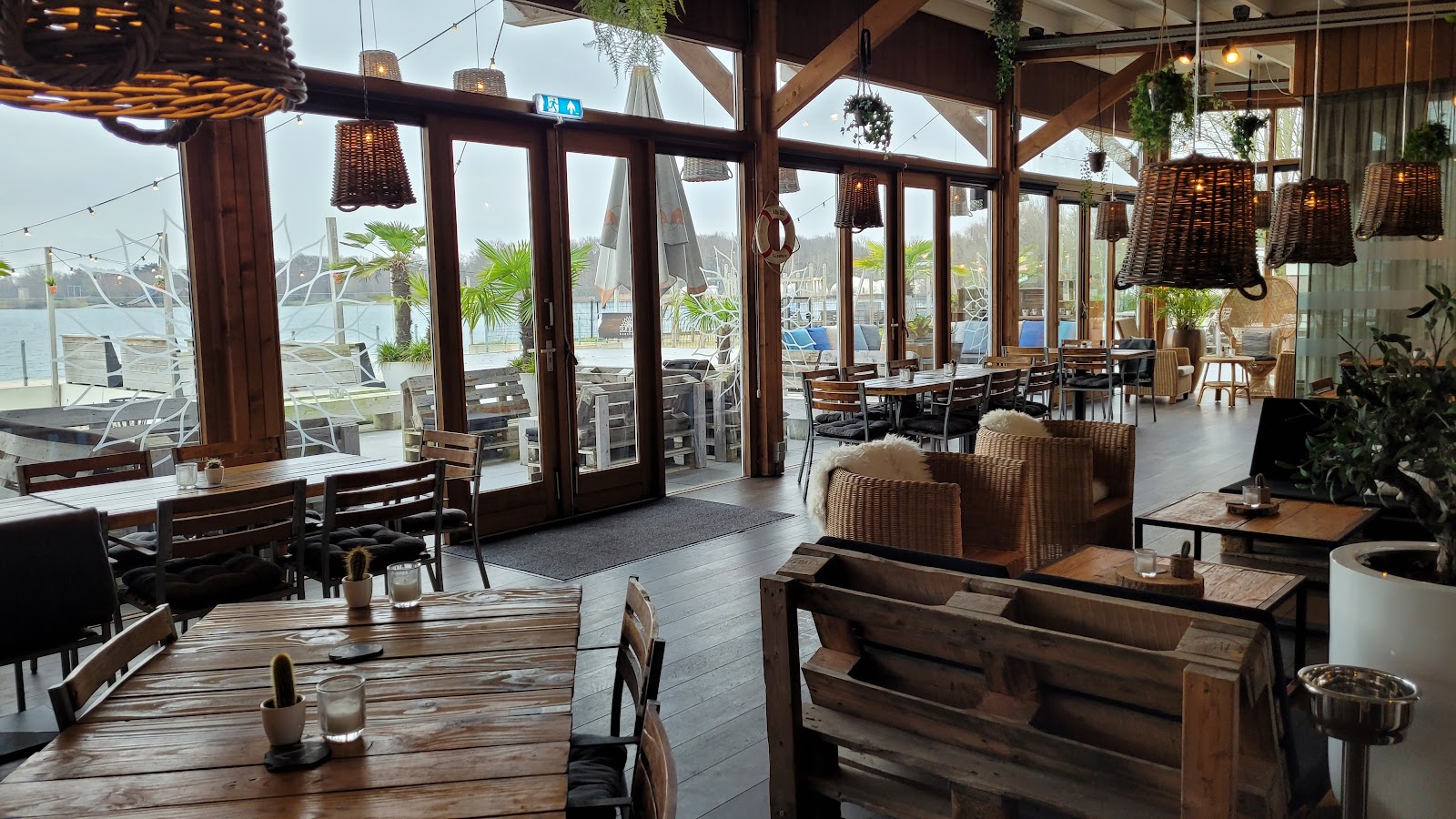 Foto van The Beach Food Club