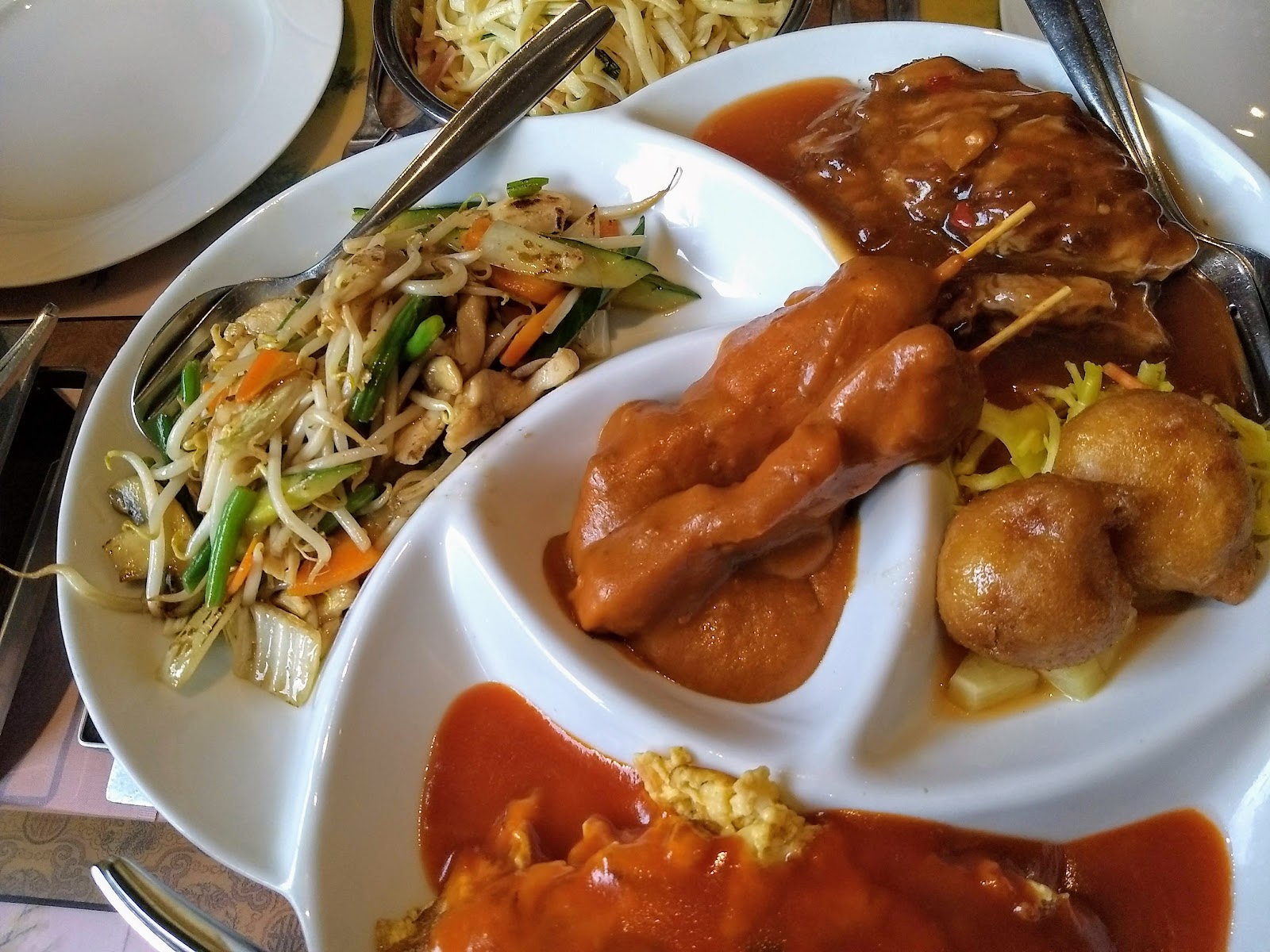 Foto van Chin. Specialiteiten Restaurant Happy Boeddha