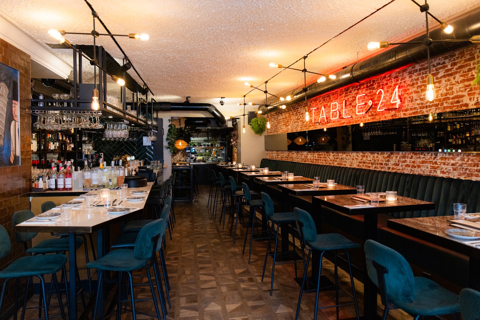 Foto van Restaurant Table 24