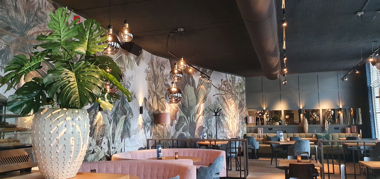 Foto van Grand Café De Wheem