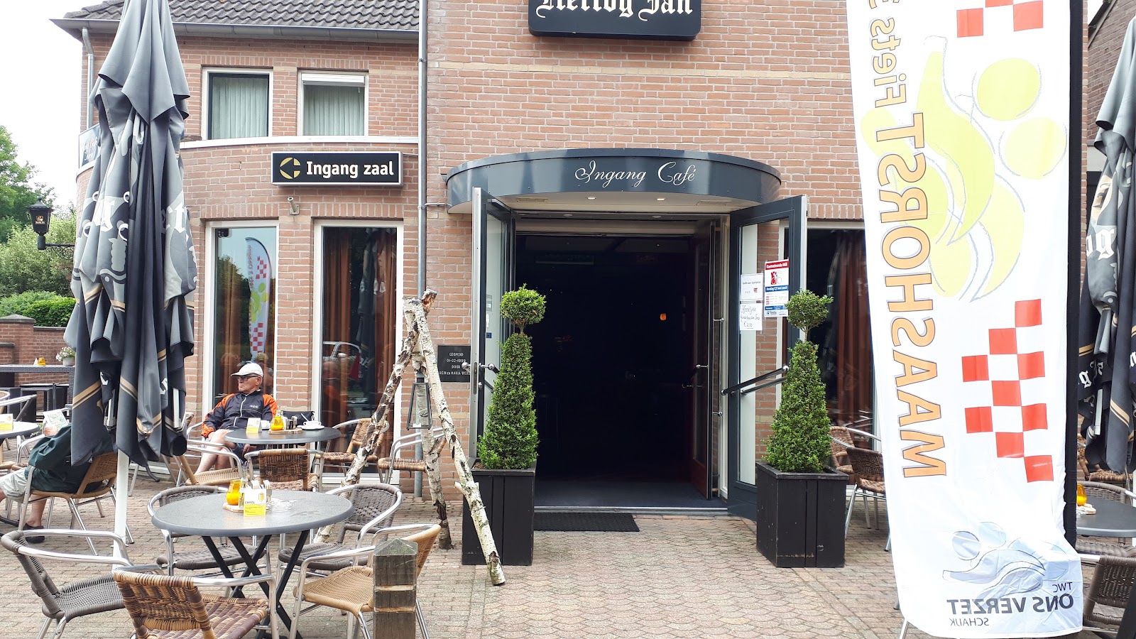 Foto van Mill - Het Lagerhuis