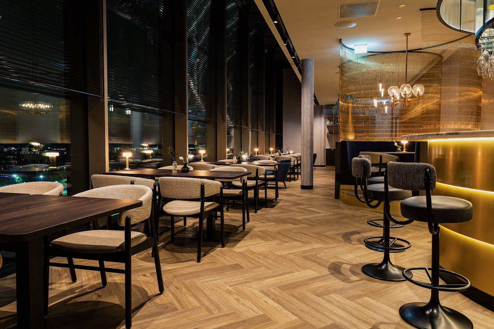 Foto van Rooftop Restaurant 16th