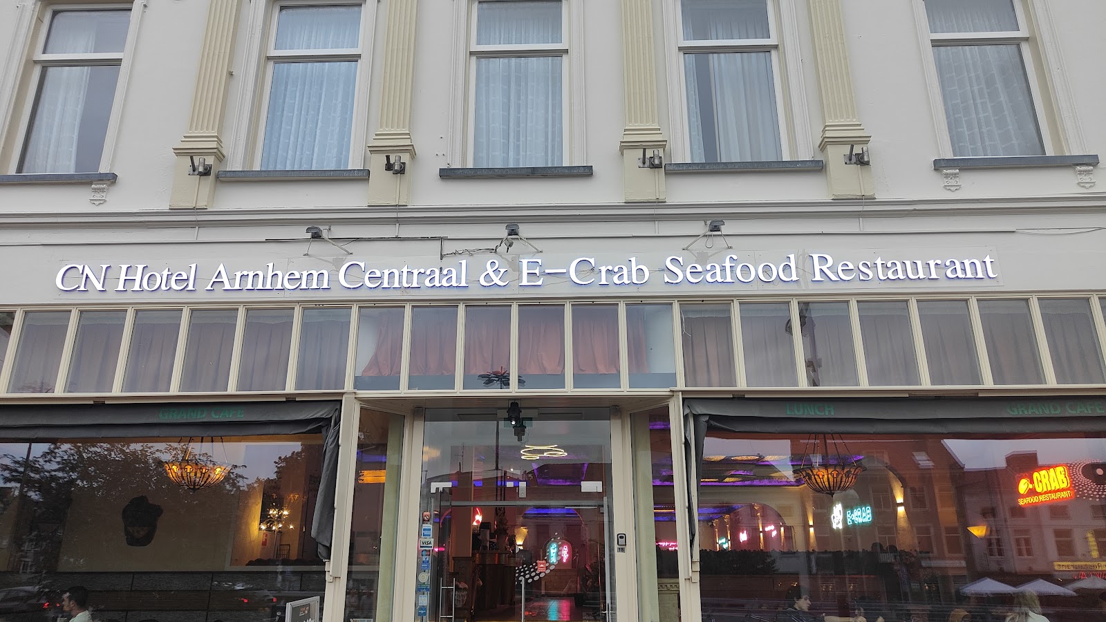 Foto van E Crab Seafood Restaurant
