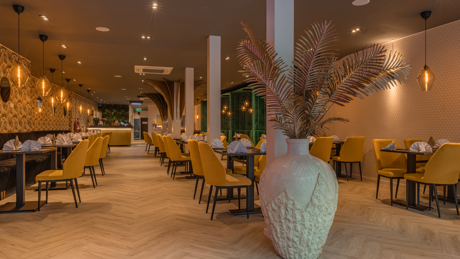 Foto van The palm