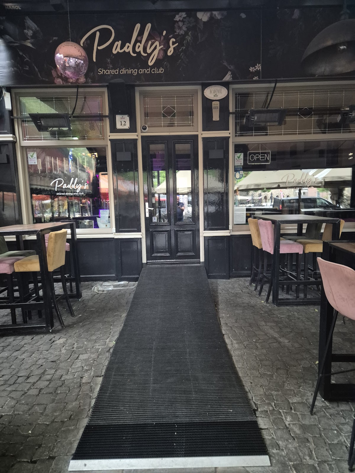 Foto van Paddy's