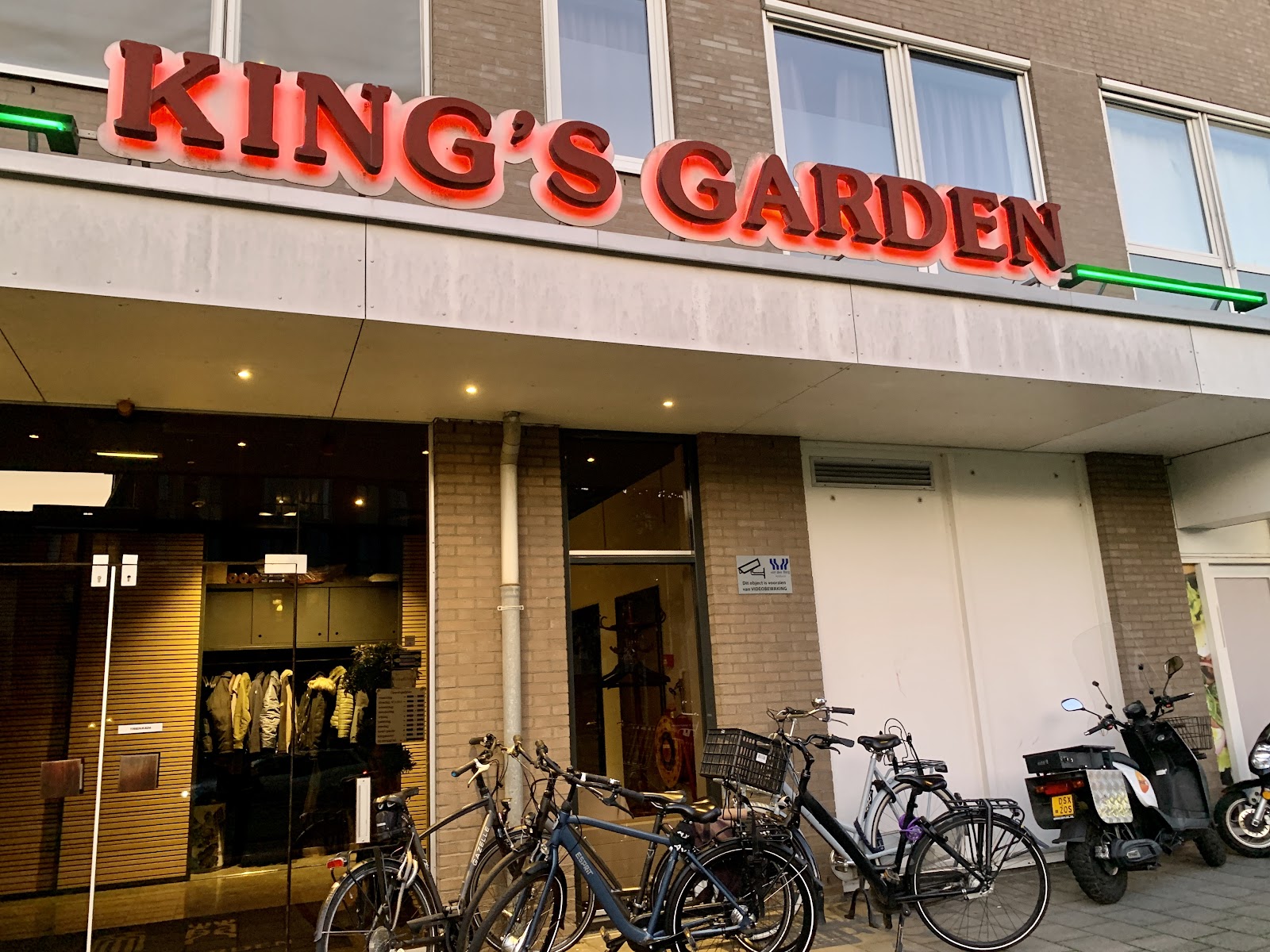Foto van King's Garden