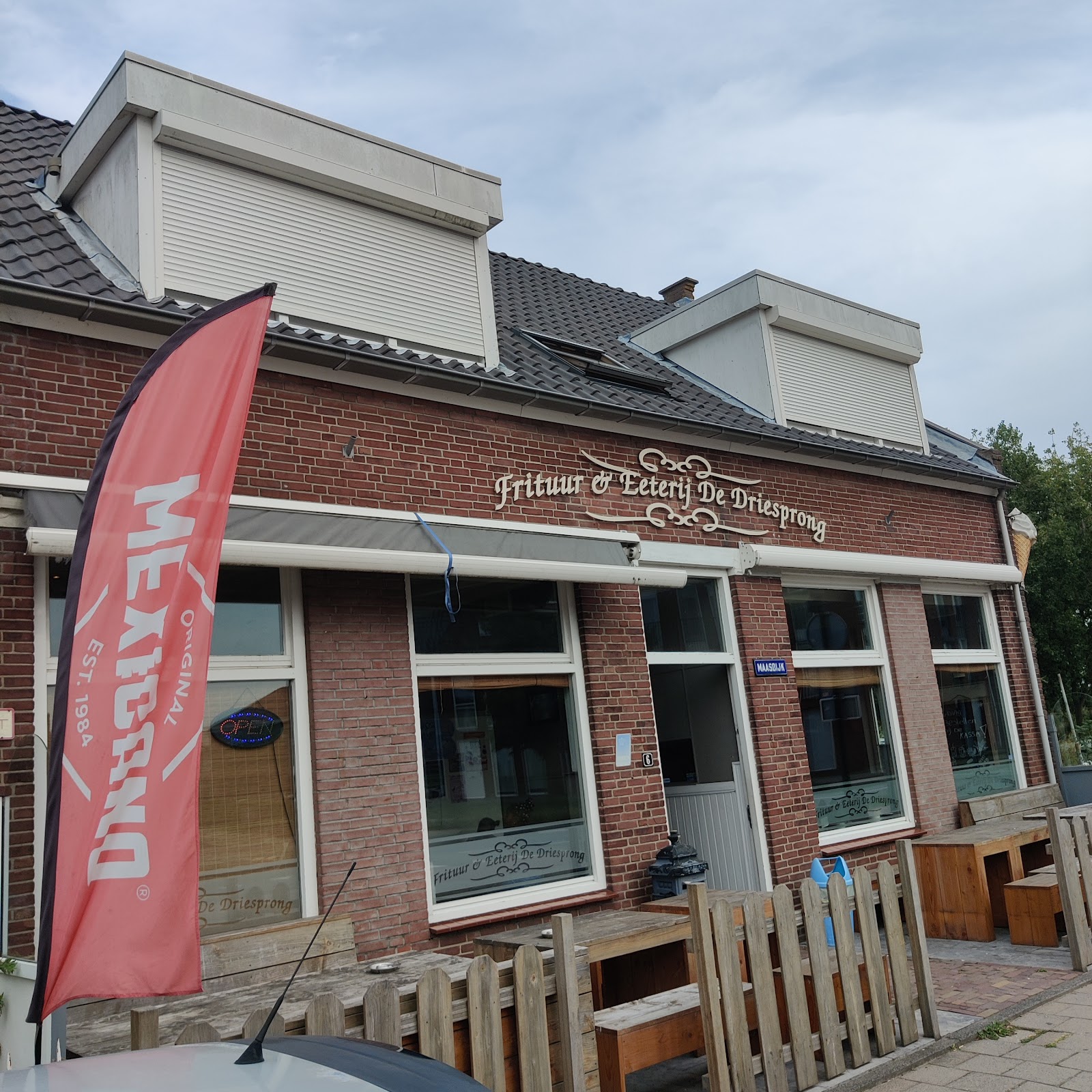Foto van Frituur-Eeterij "De Driesprong"