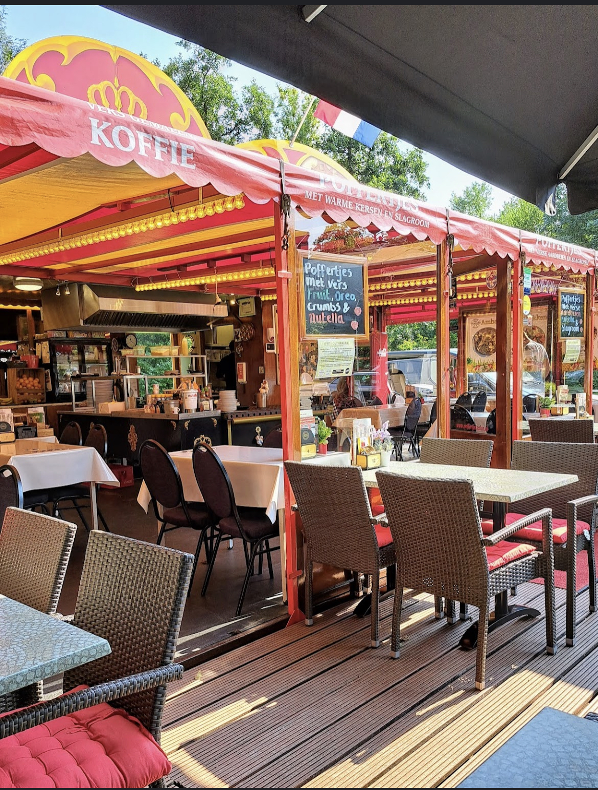 Foto van Pannenkoeken-Poffertjes Restaurant Amstelland Ouderkerk aan de Amstel Geopend Maart t/m oktober
