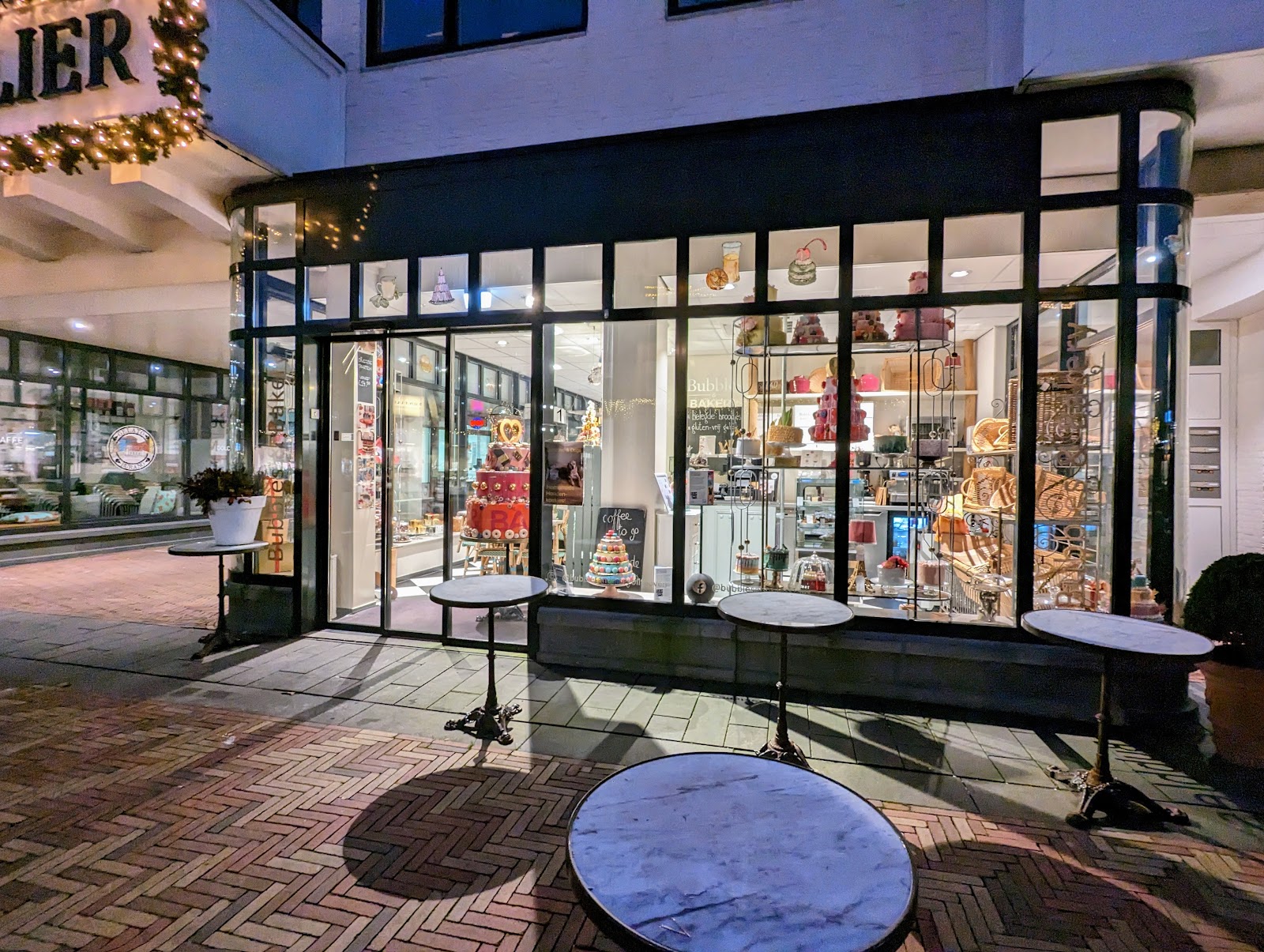 Foto van Bubbles & More - bestaande uit: Bakery, Bloom, Bed, Home, Bites, Catering, Brasserie & more...