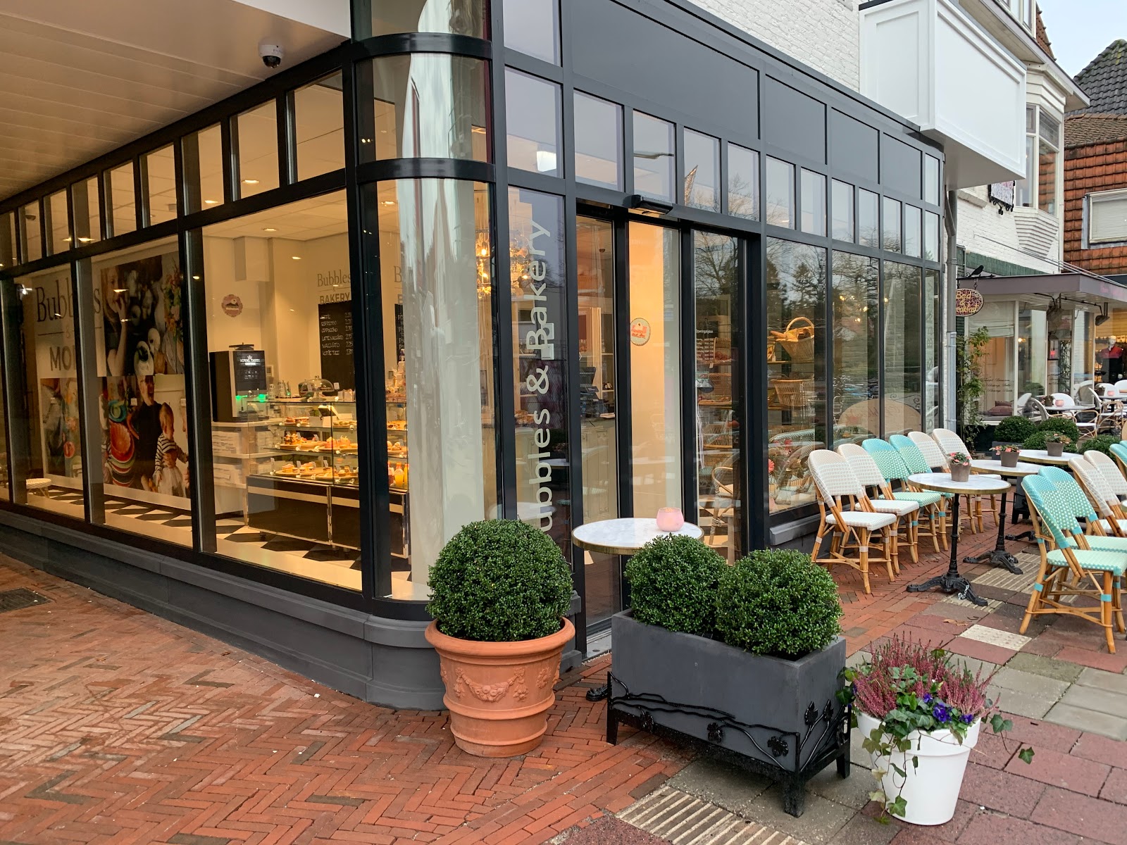 Foto van & Bakery - Franse banketbakkerij en patisserie | (onderdeel van Bubbles & More)