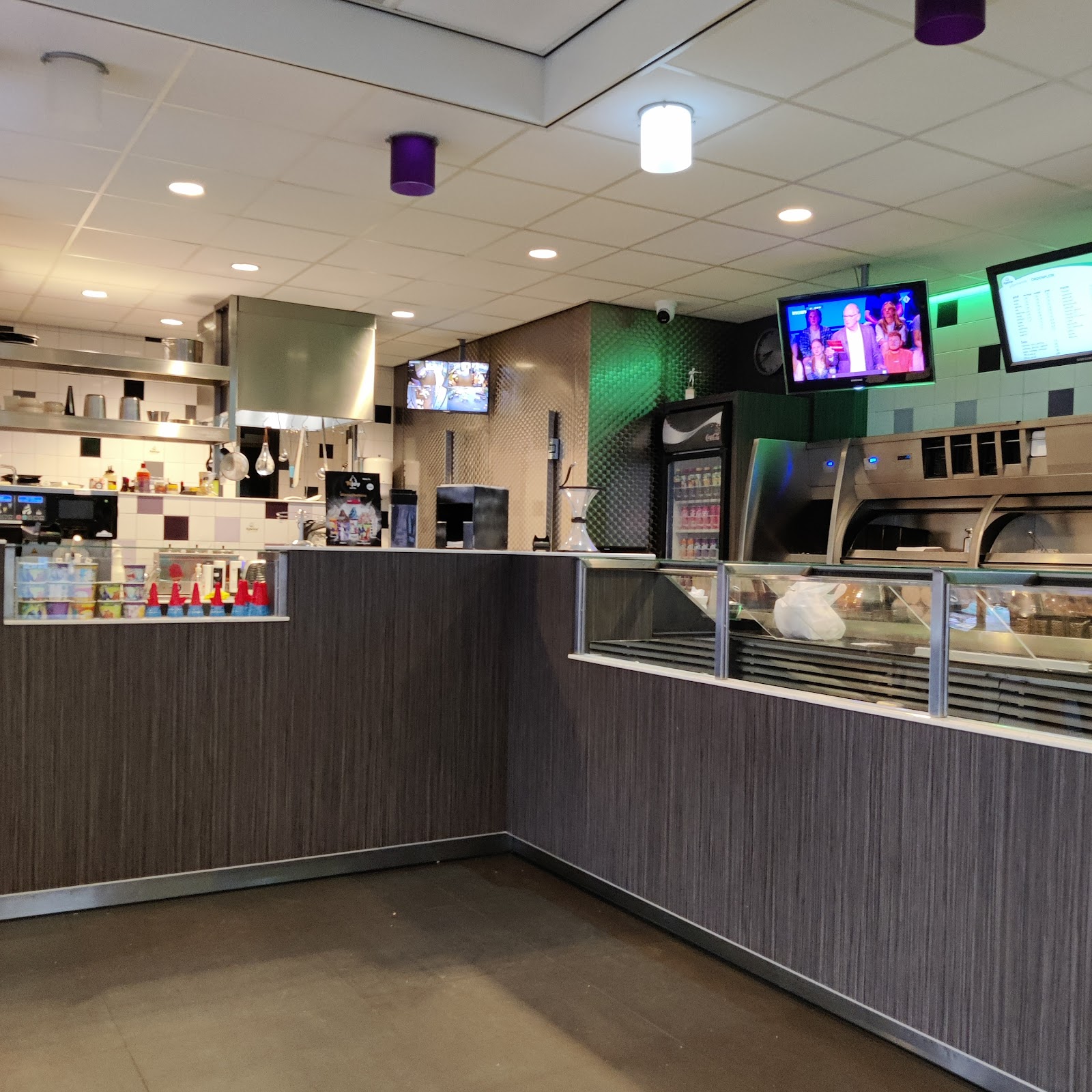 Foto van Snackbar eetcafé Plaza Orden