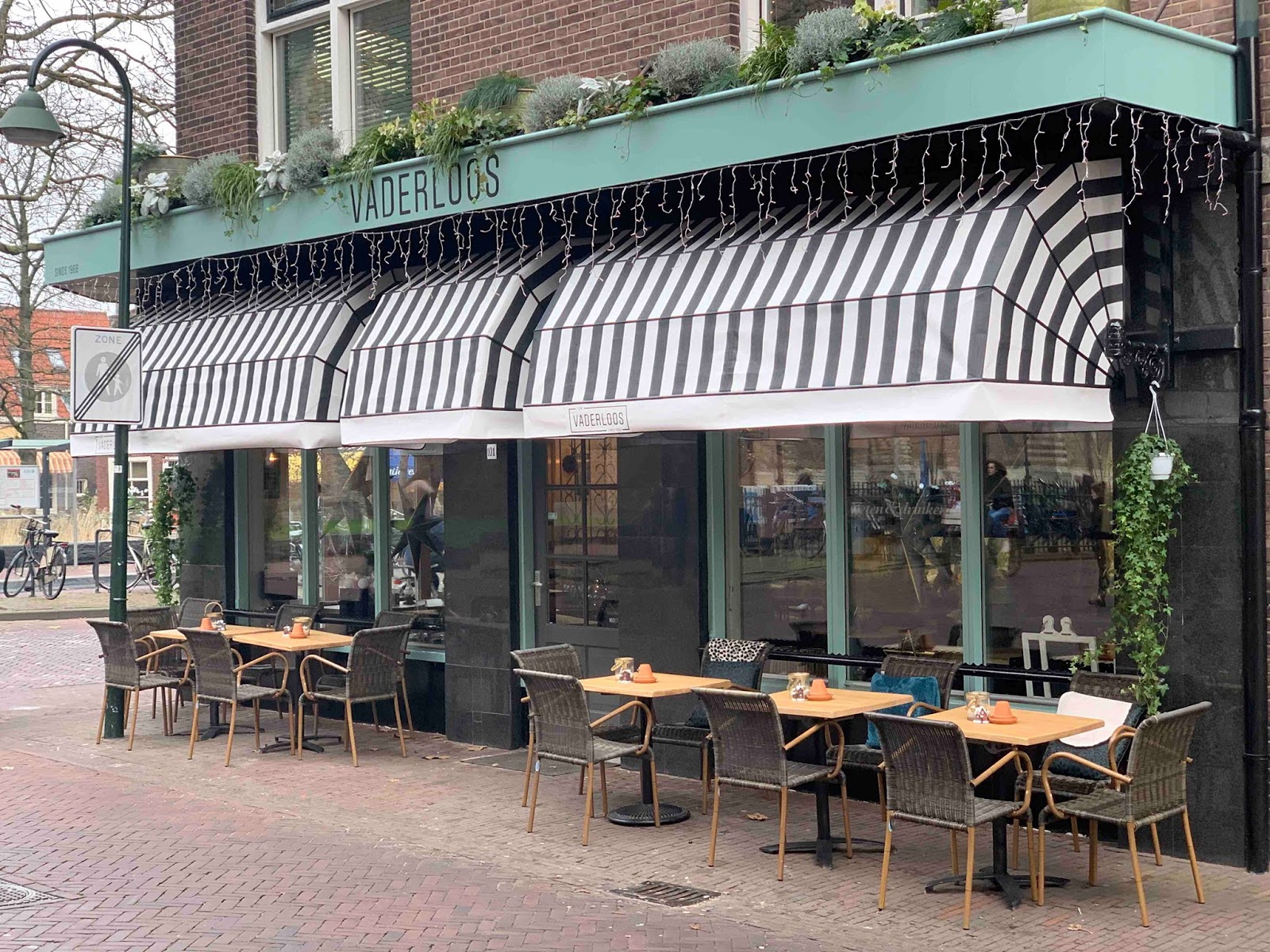 Foto van VADERLOOS