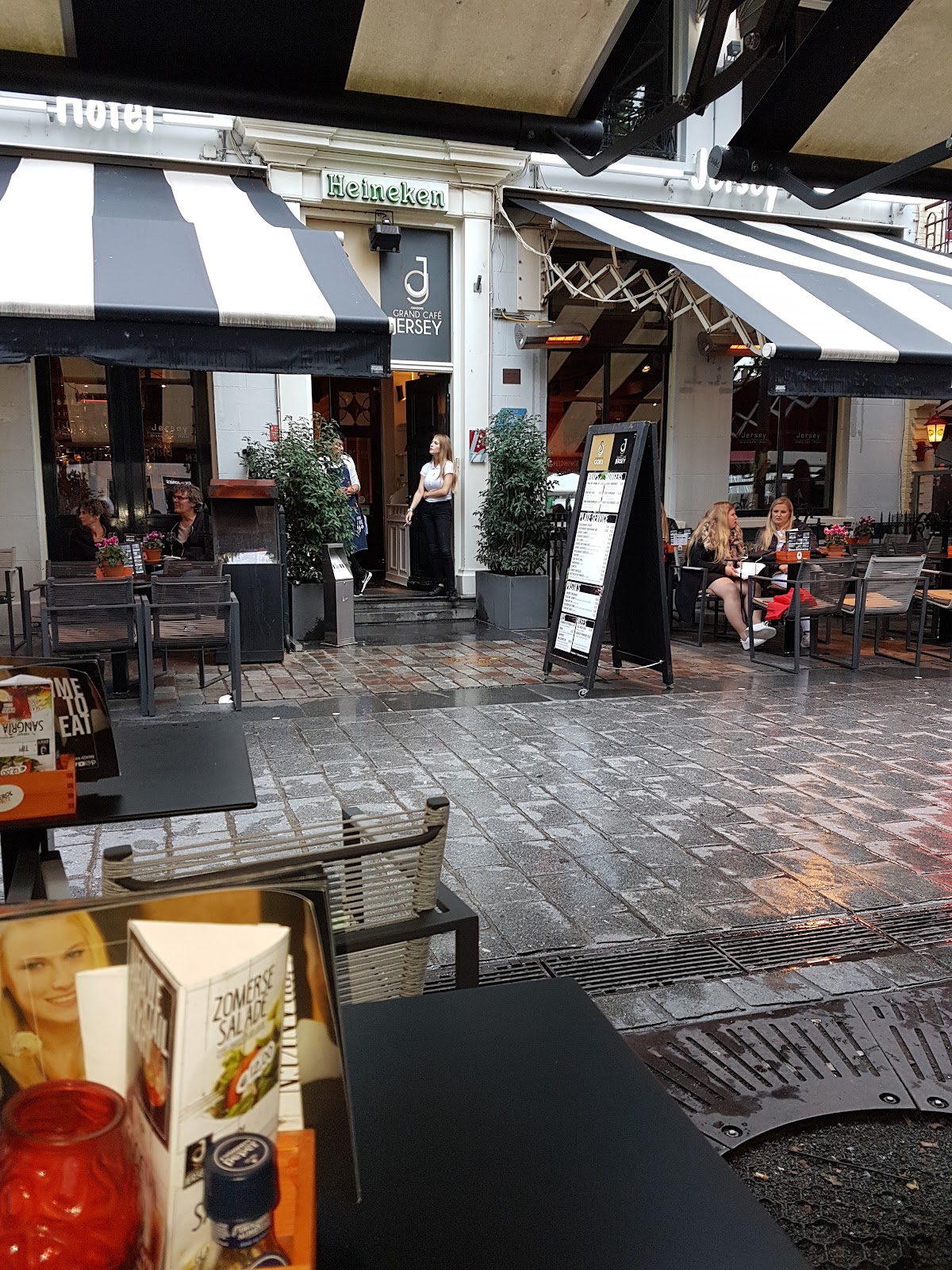Foto van 32 Eten | Drinken