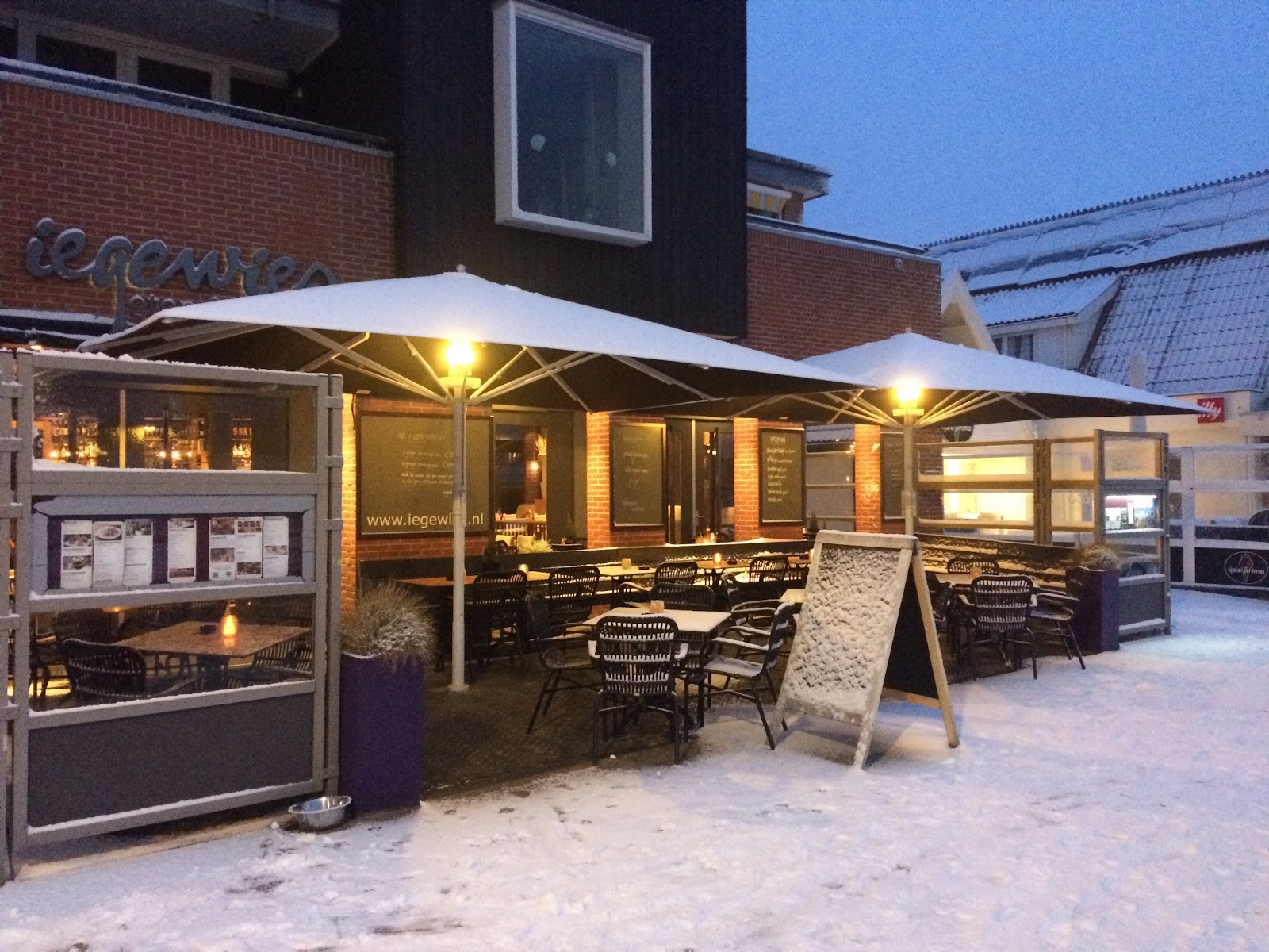 Foto van IEGEWIES eten & drinken