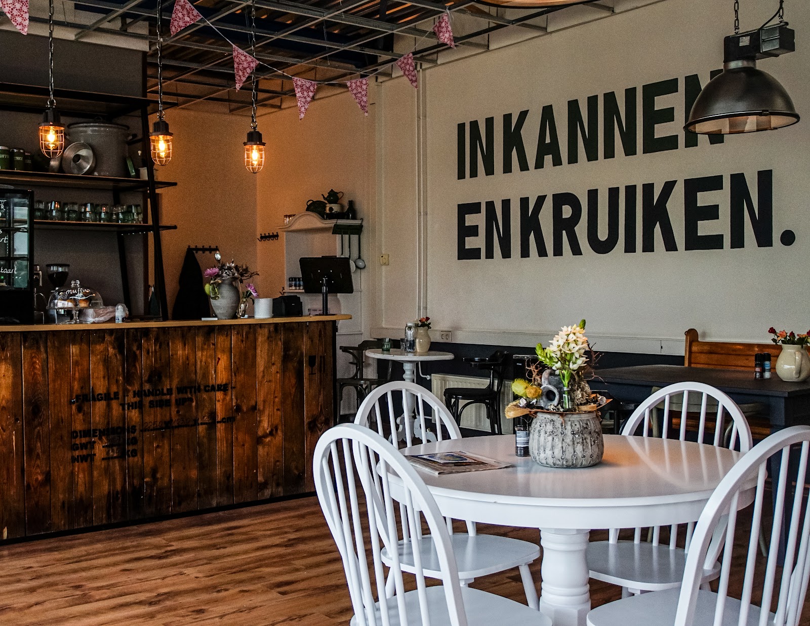 Foto van In Kannen En Kruiken