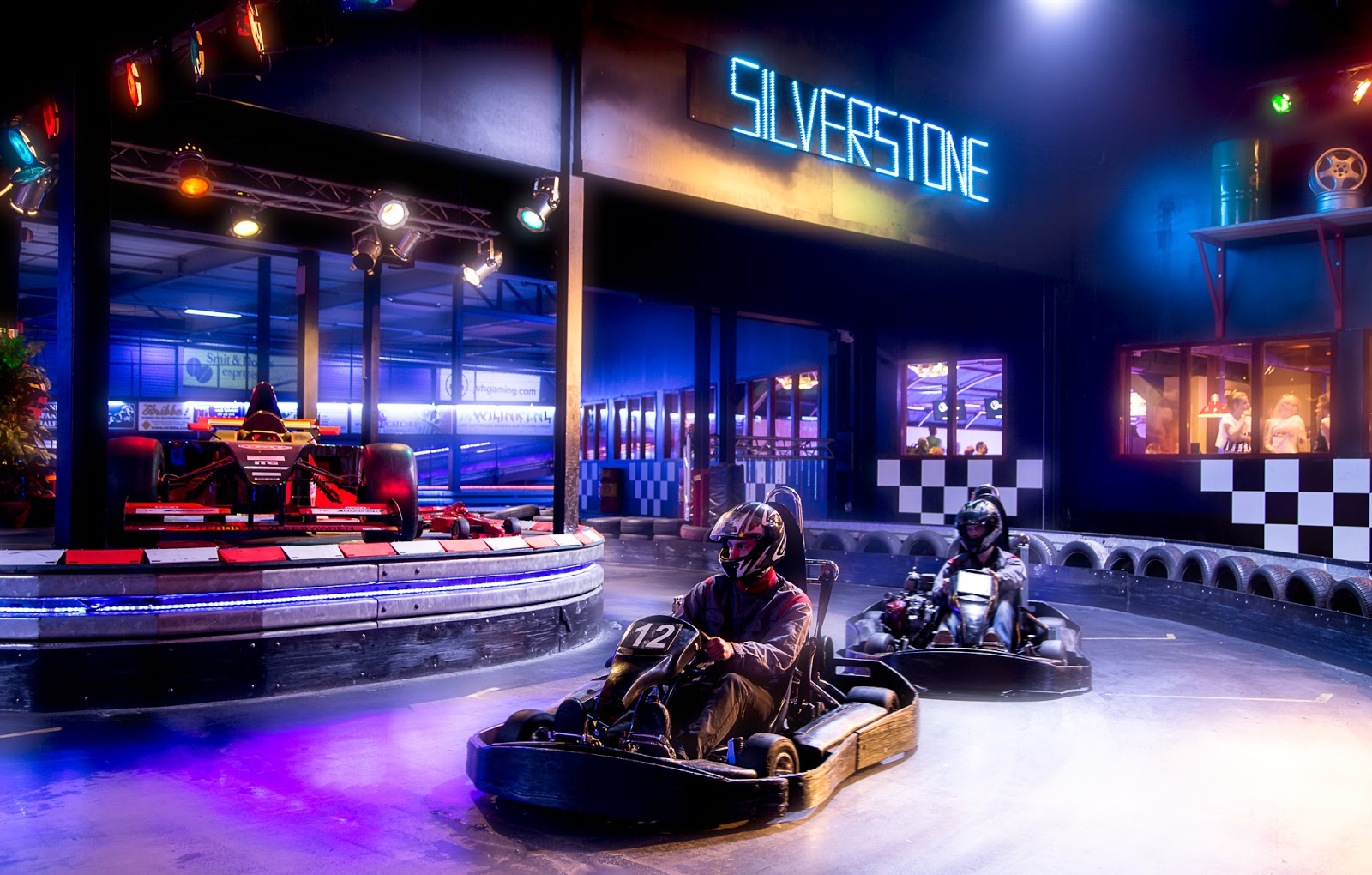 Foto van Silverstone Partycenter - Karten, Lasergamen & Bowling