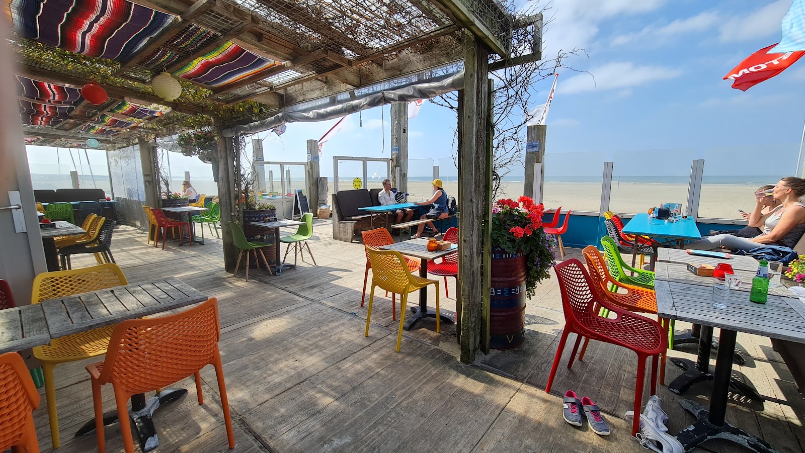 Foto van Hightide Surf & Food