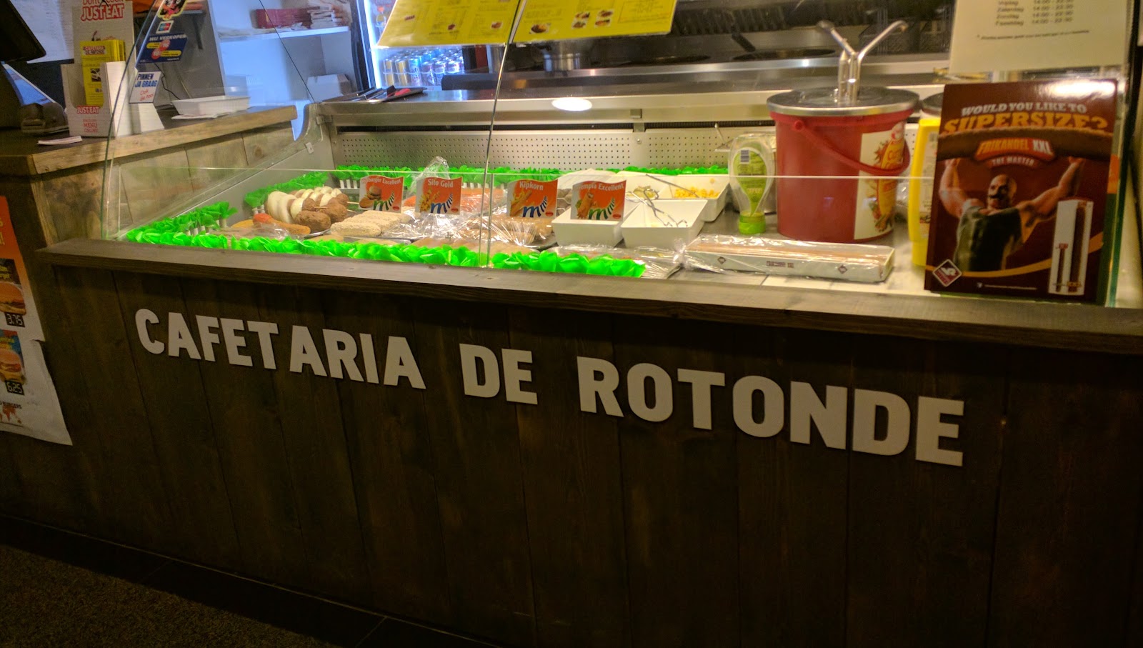Foto van Cafetaria de Rotonde V.O.F.