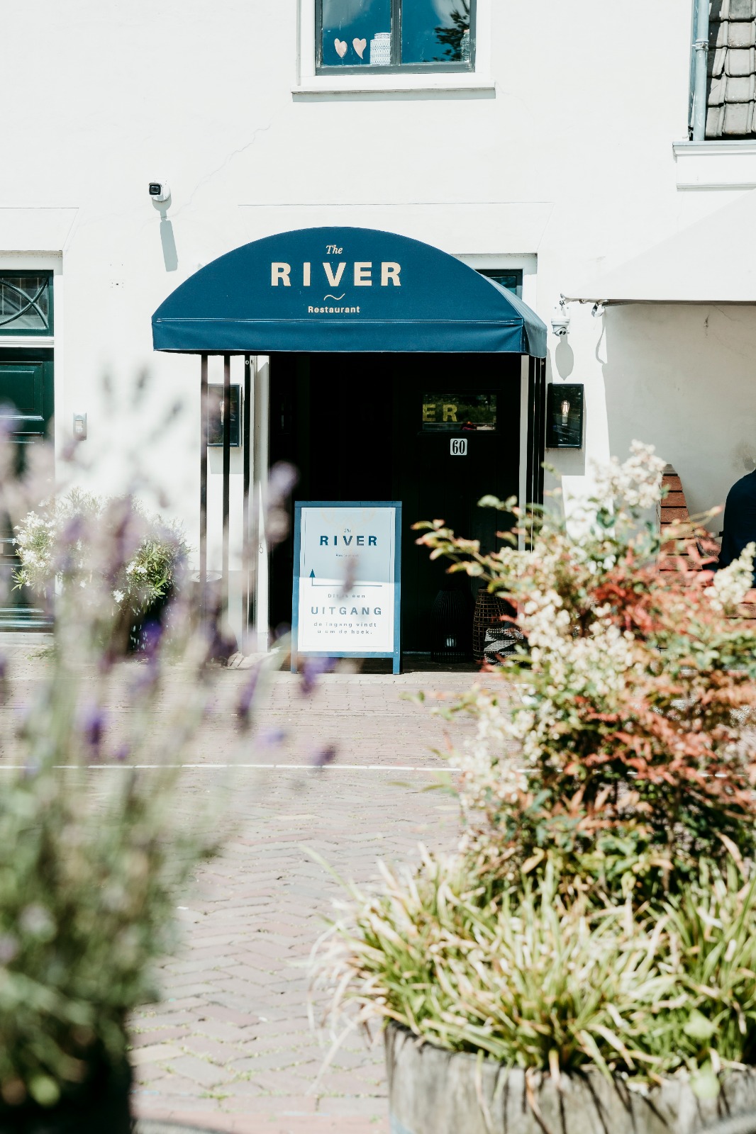 Foto van The River