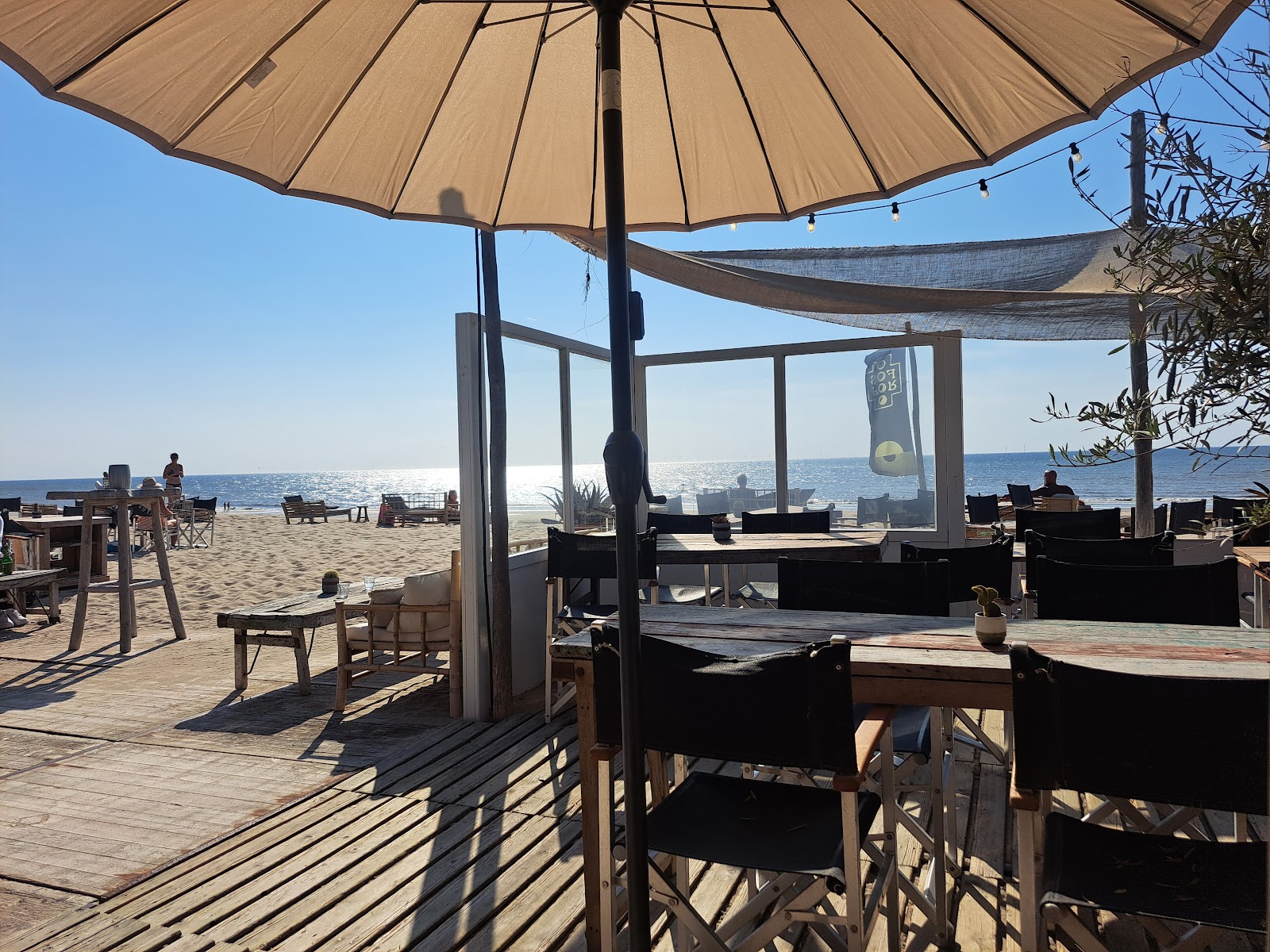 Foto van Strandpaviljoen Fosfor