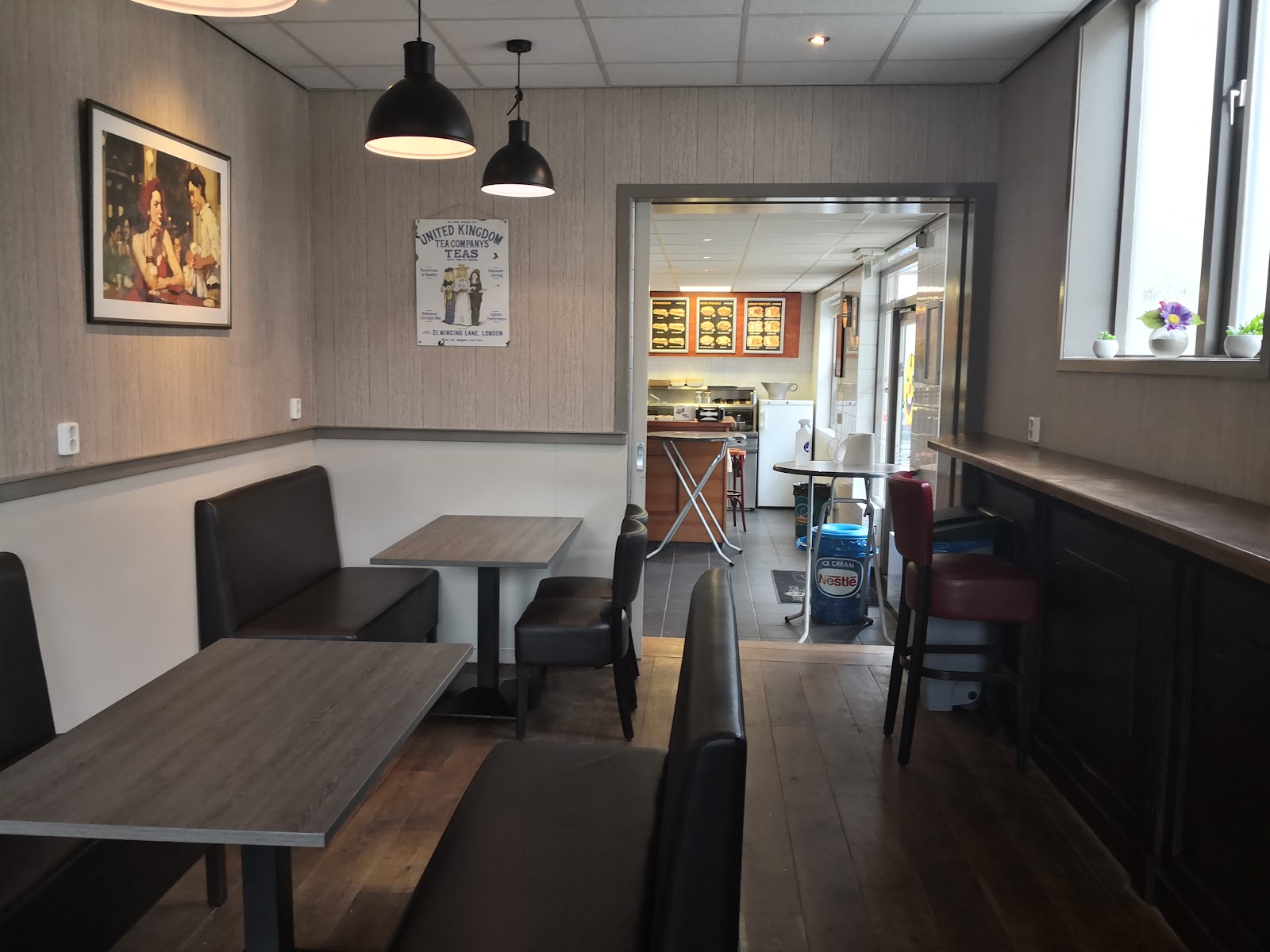 Foto van Anytyme The Point Buitenpost