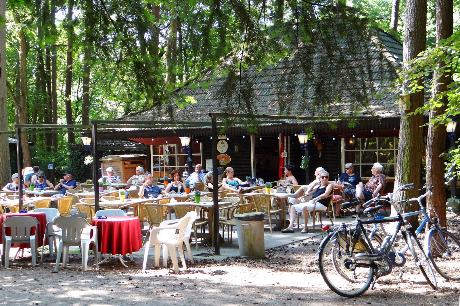 Foto van Boscafé De Rode Lelie