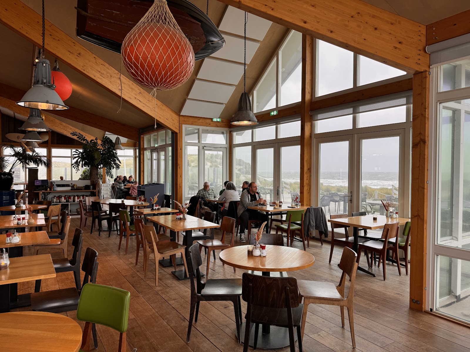 Foto van Strandpaviljoen Paal 9