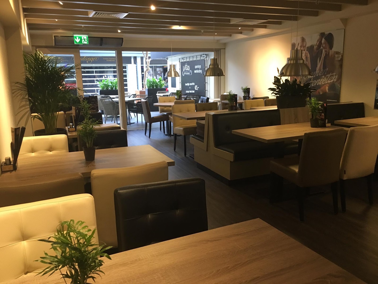 Foto van Lunchroom La Plaza Oosterhout